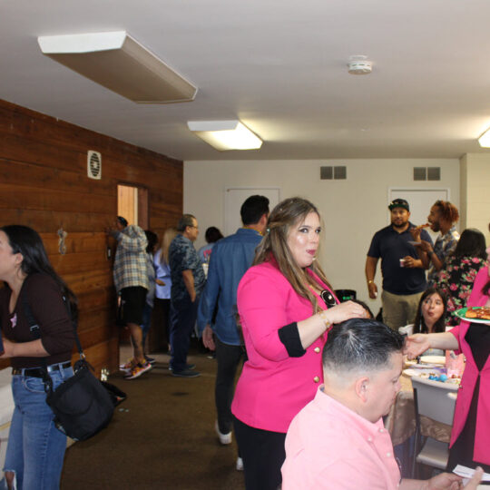 https://urbina-family-news.com/wp-content/uploads/2024/04/IMG_1534-540x540.jpg