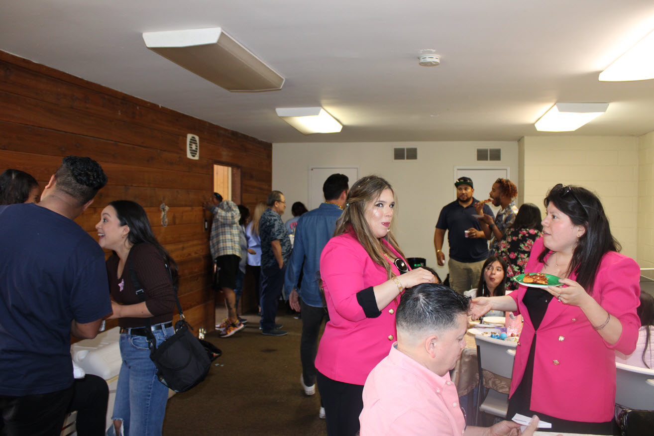 https://urbina-family-news.com/wp-content/uploads/2024/04/IMG_1534.jpg