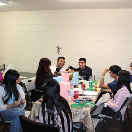 https://urbina-family-news.com/wp-content/uploads/2024/04/IMG_1668-540x540.jpg